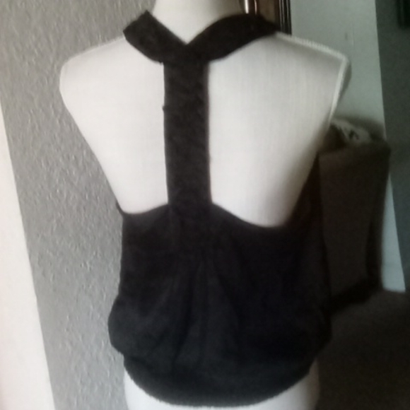 Clothes - Picture 4 of 4